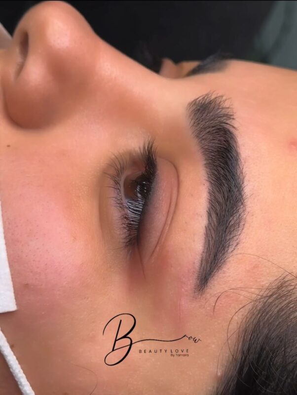 eyebrow