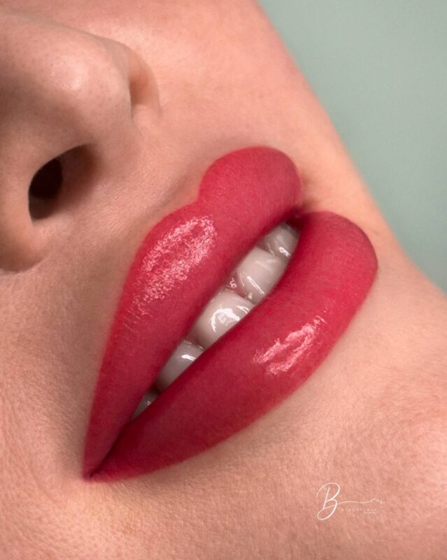 permanent lips