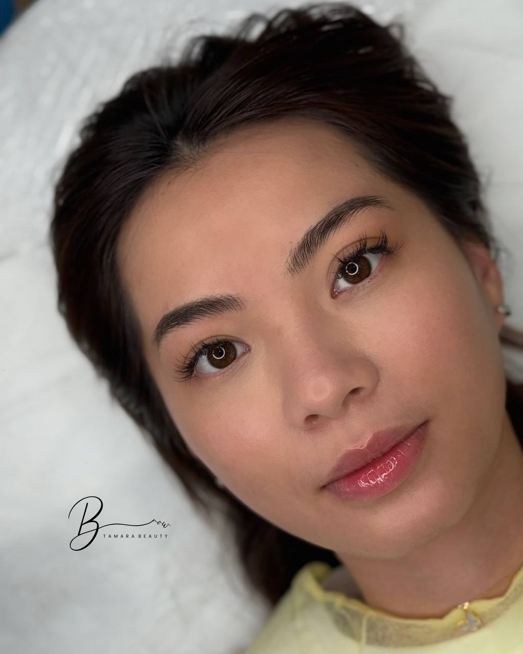 eyebrow